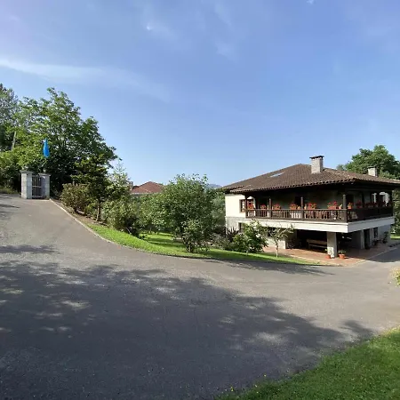 Casa De Los Carpinteros Arriondas Esterno foto