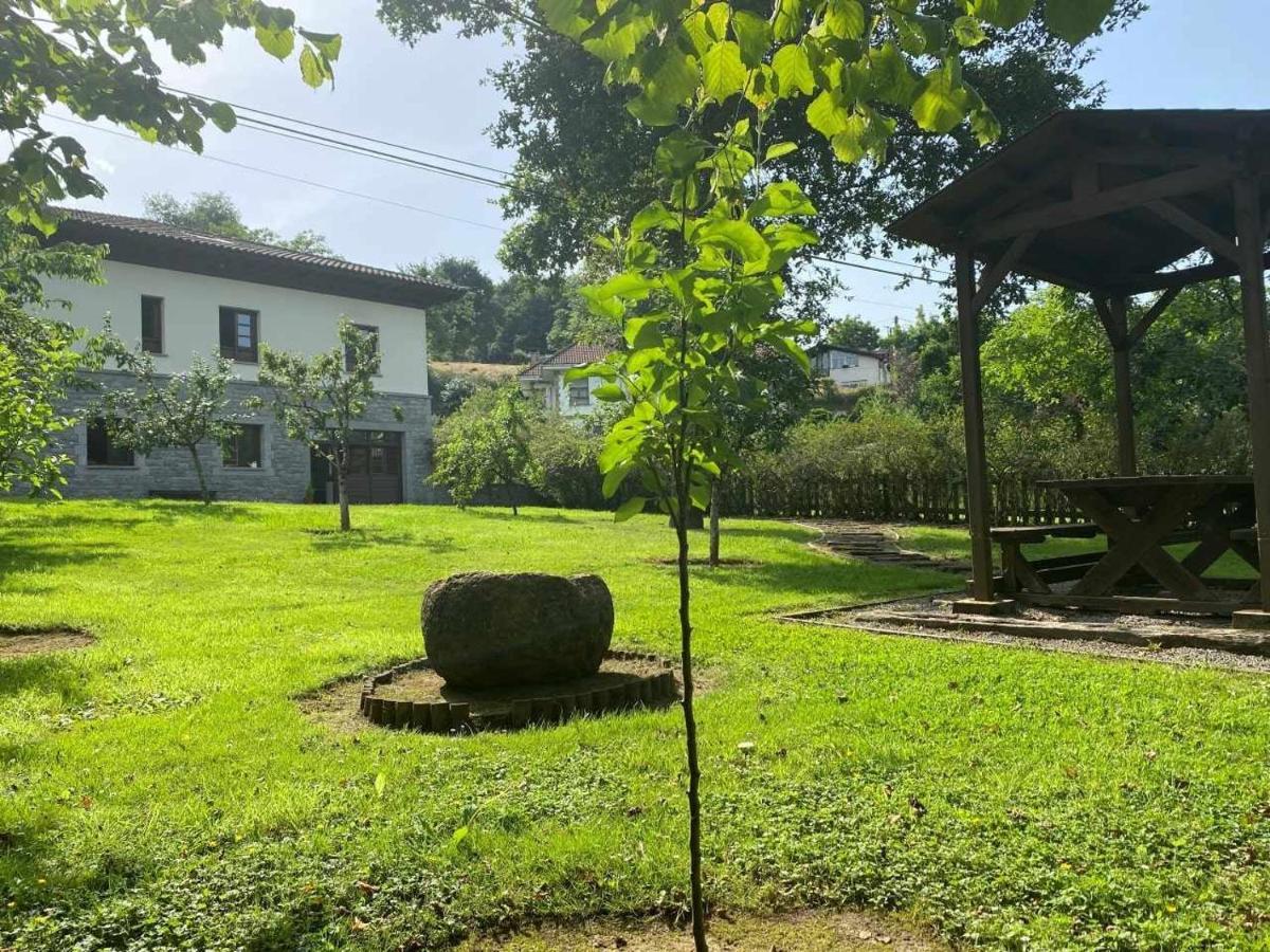 Casa De Carpinteros * Arriondas